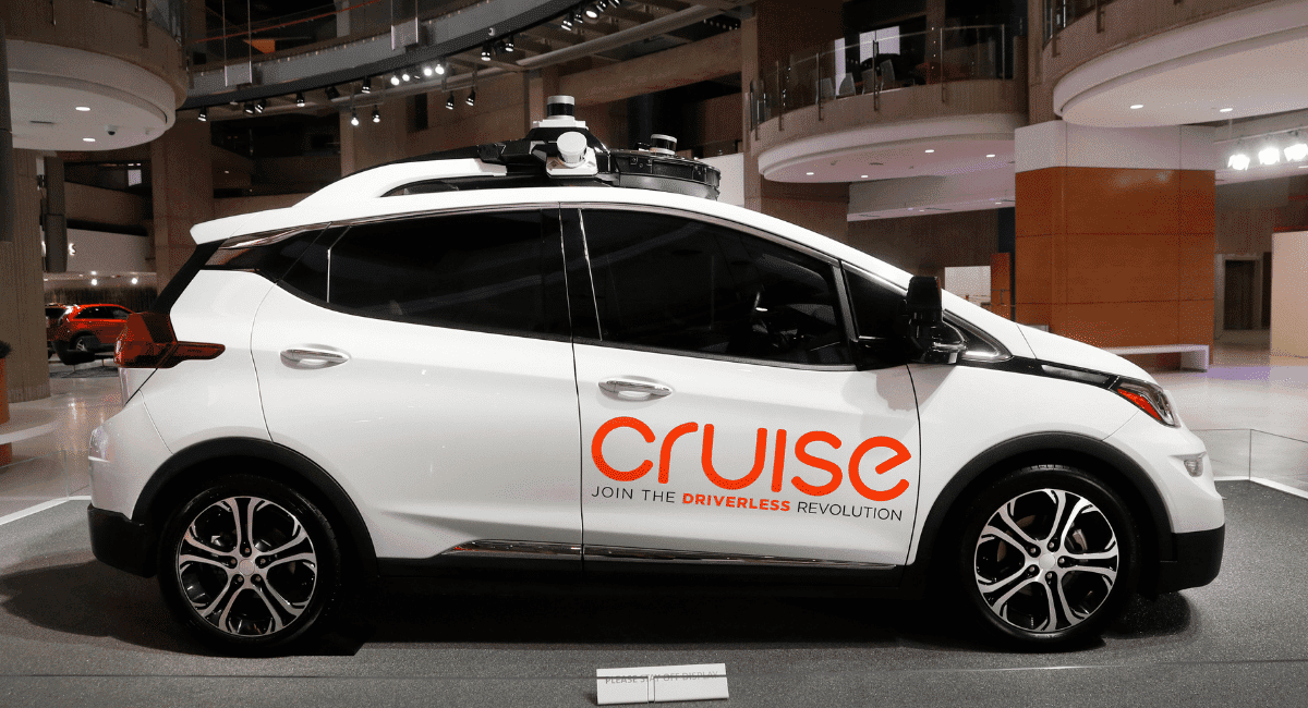 Cruise Will Launch Robotic Taxi Services this Year in Phoenix and Austin