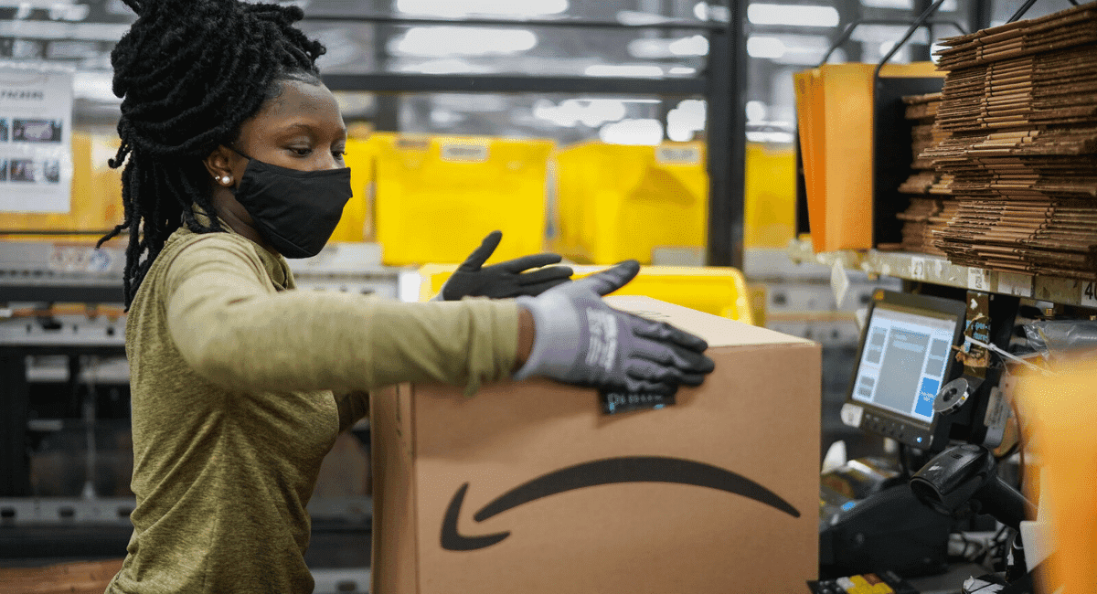 Amazon Hourly Pay to $19 for Front-line workers as Union Campaigns Escalate