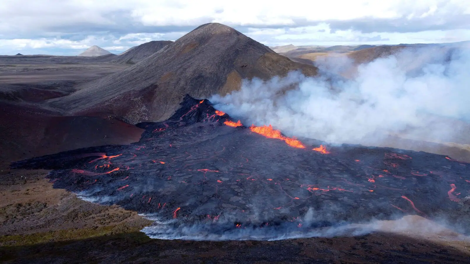 Carbon-Catching Drones Predict Volcano Eruptions