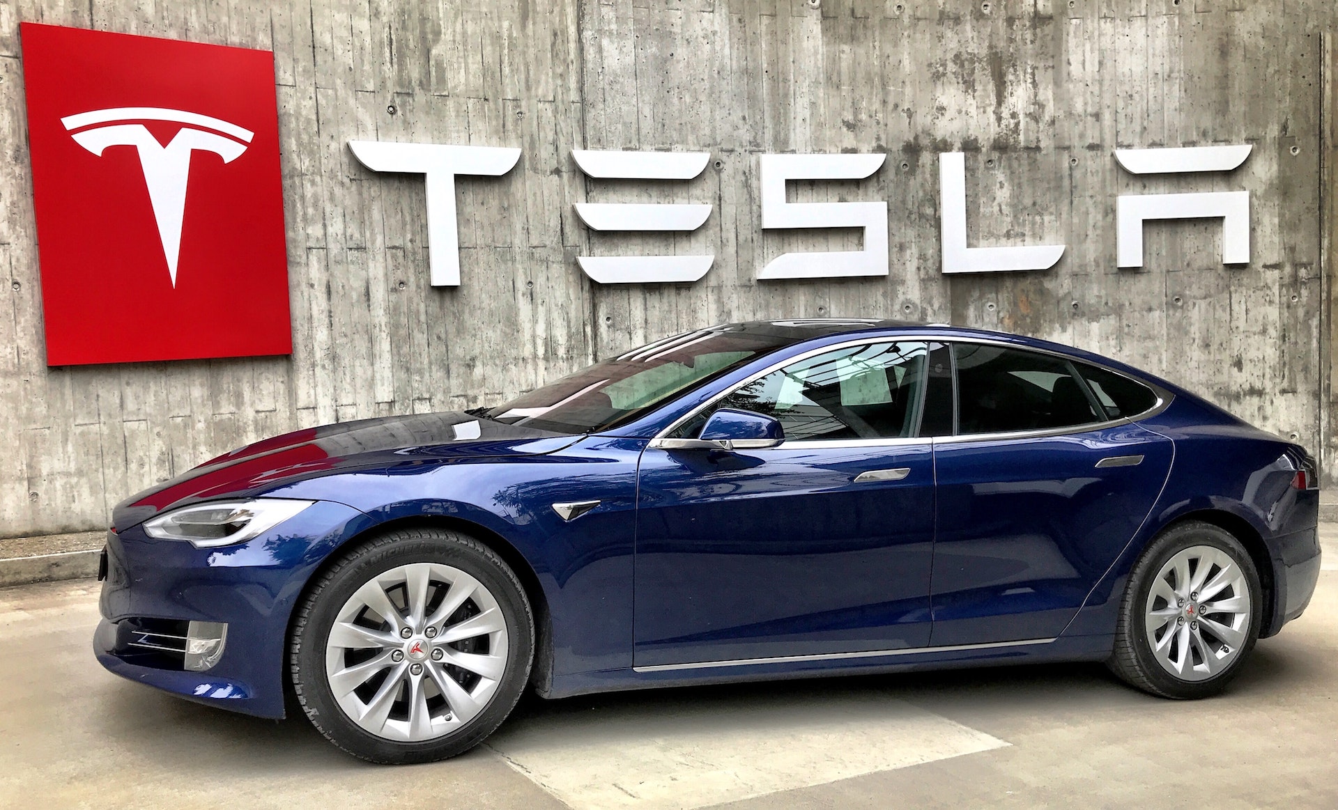 Tesla delivered a record-breaking 343,830 cars